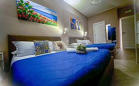 La città delle 100 sculture B&B BcenS con parcheggio privato - Belpasso - Etna -